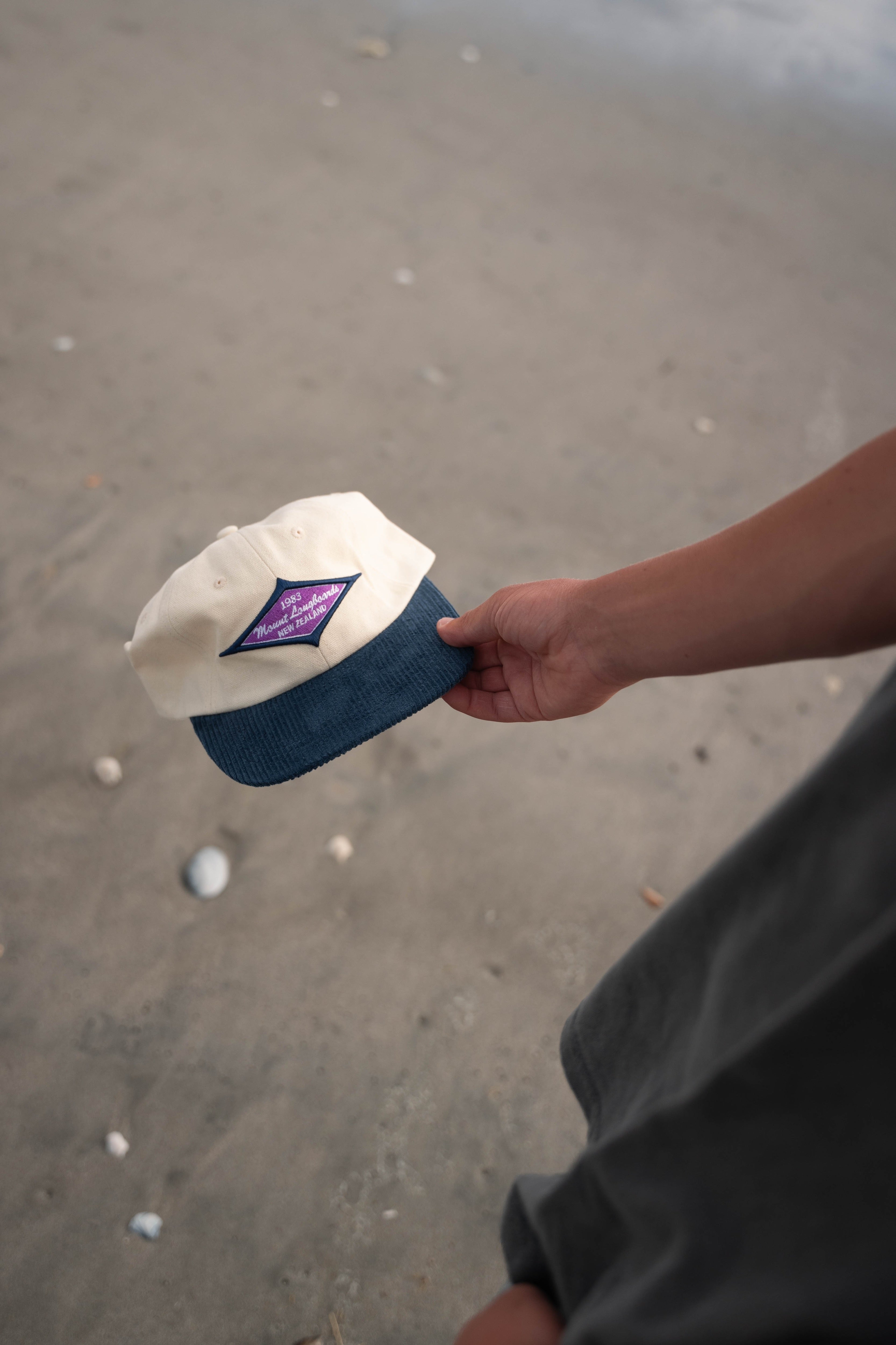 Diamond 6 Panel Cap - Mount Longboards