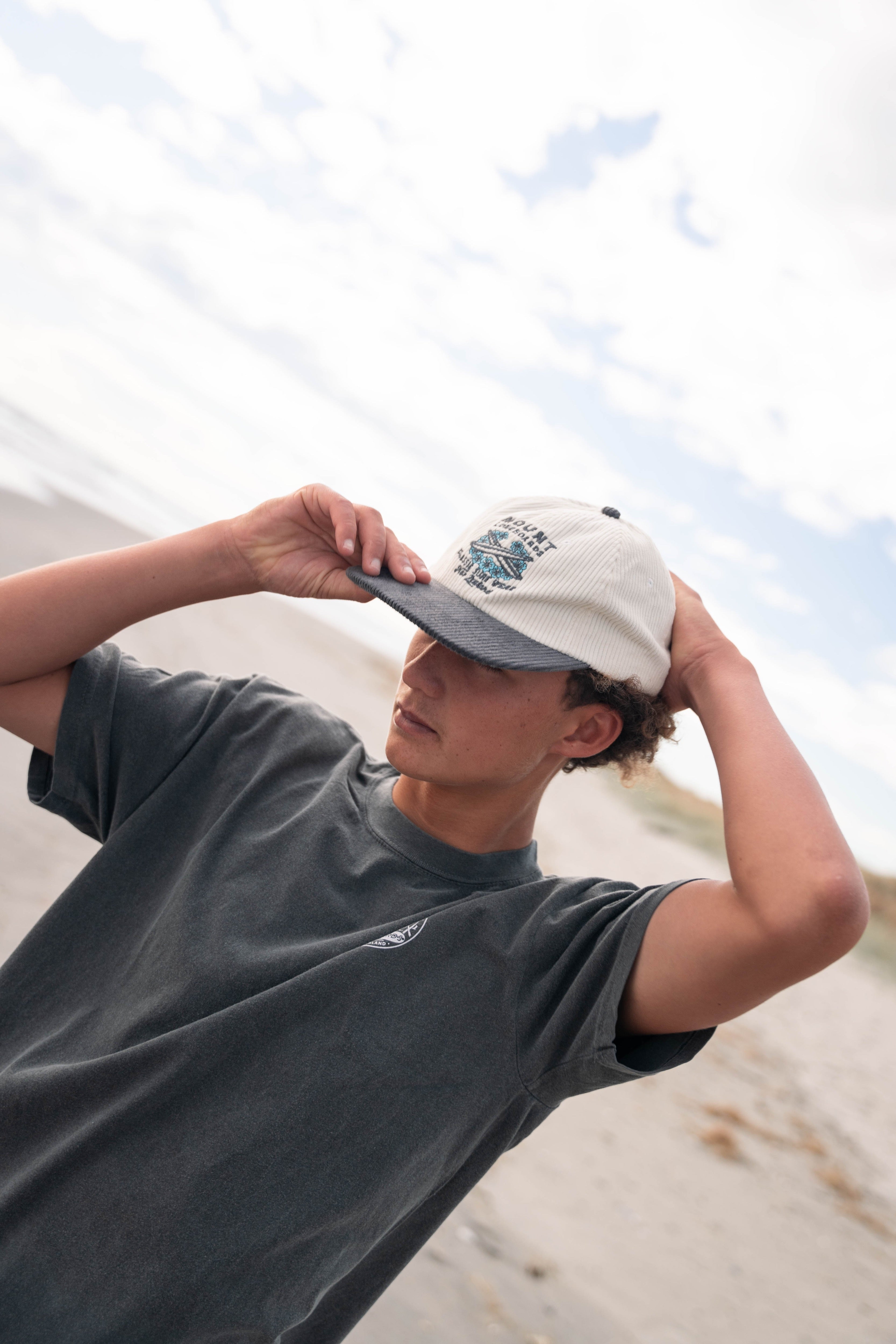 Hibiscus 6 Panel Corduroy Cap - Mount Longboards