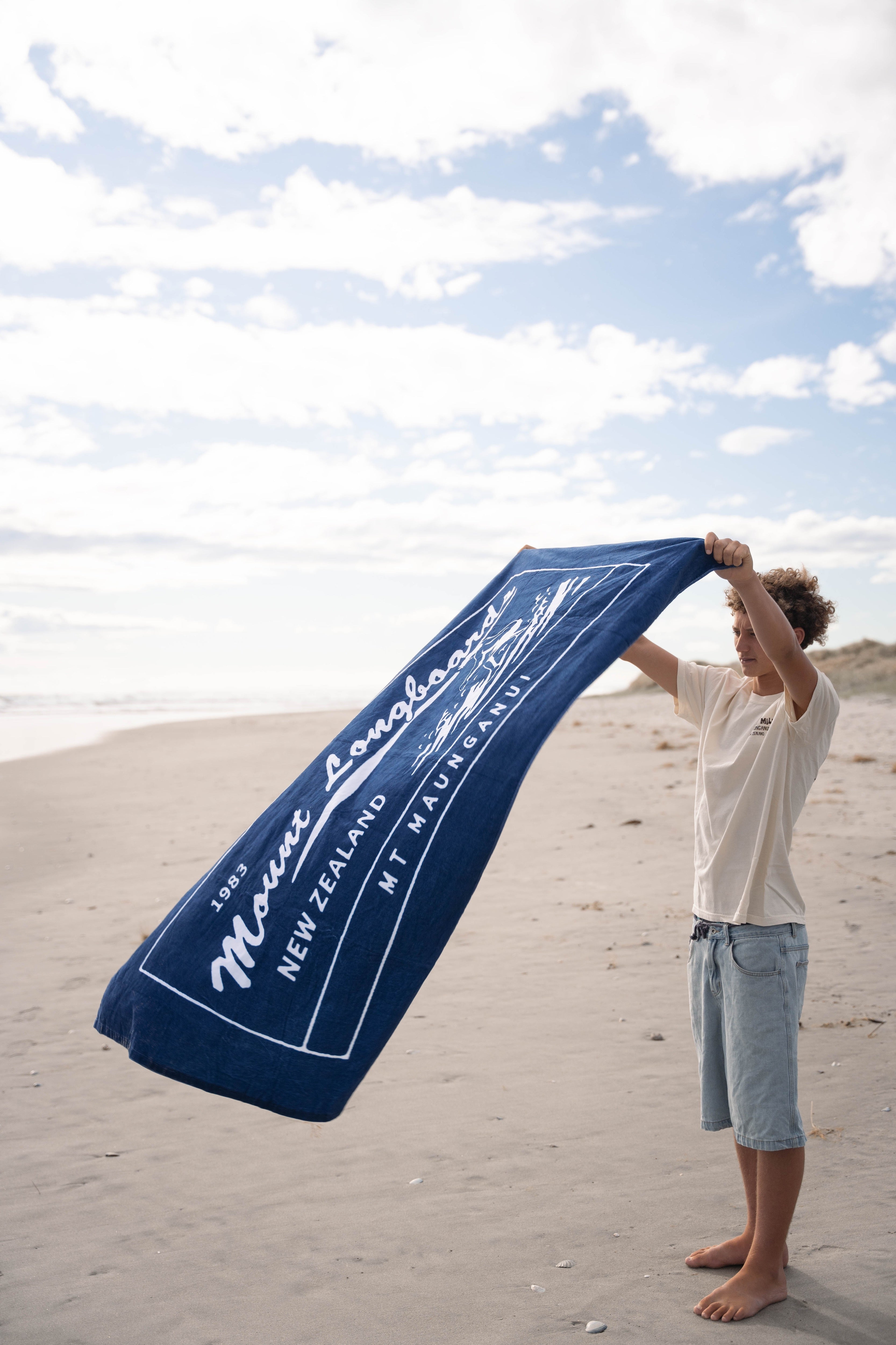 Retro Beach Towel - Navy - Mount Longboards