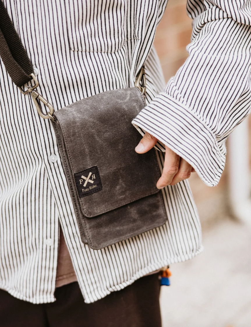 Slow Road Phone Satchel | Black - Mount Longboards
