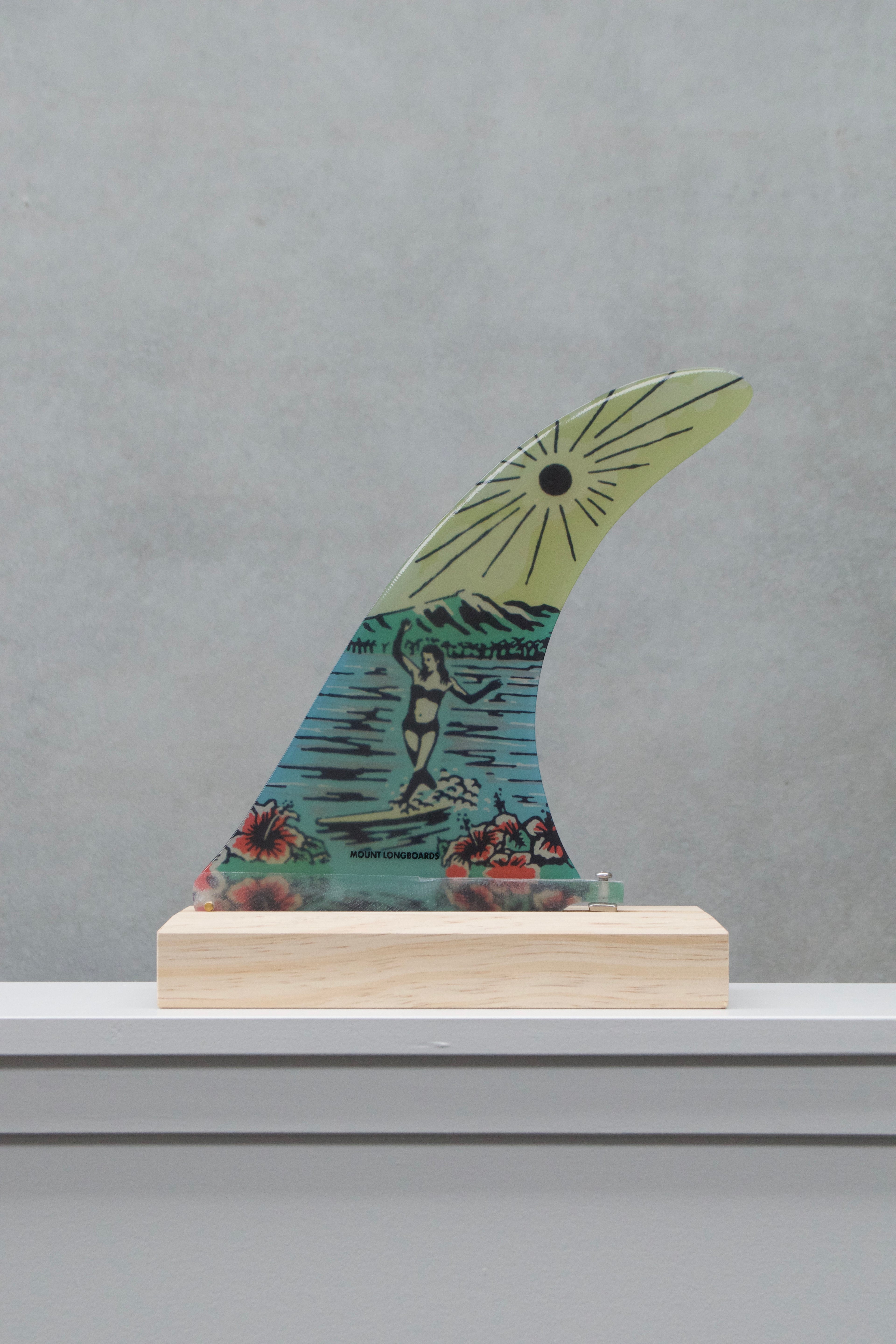Vintage Fin - Surfer Girl - Mount Longboards