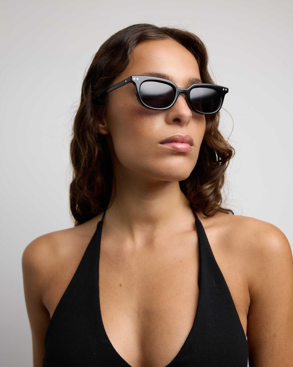 Szade - Bates polarised black rectangular sunglasses with modern design and sustainable materials.