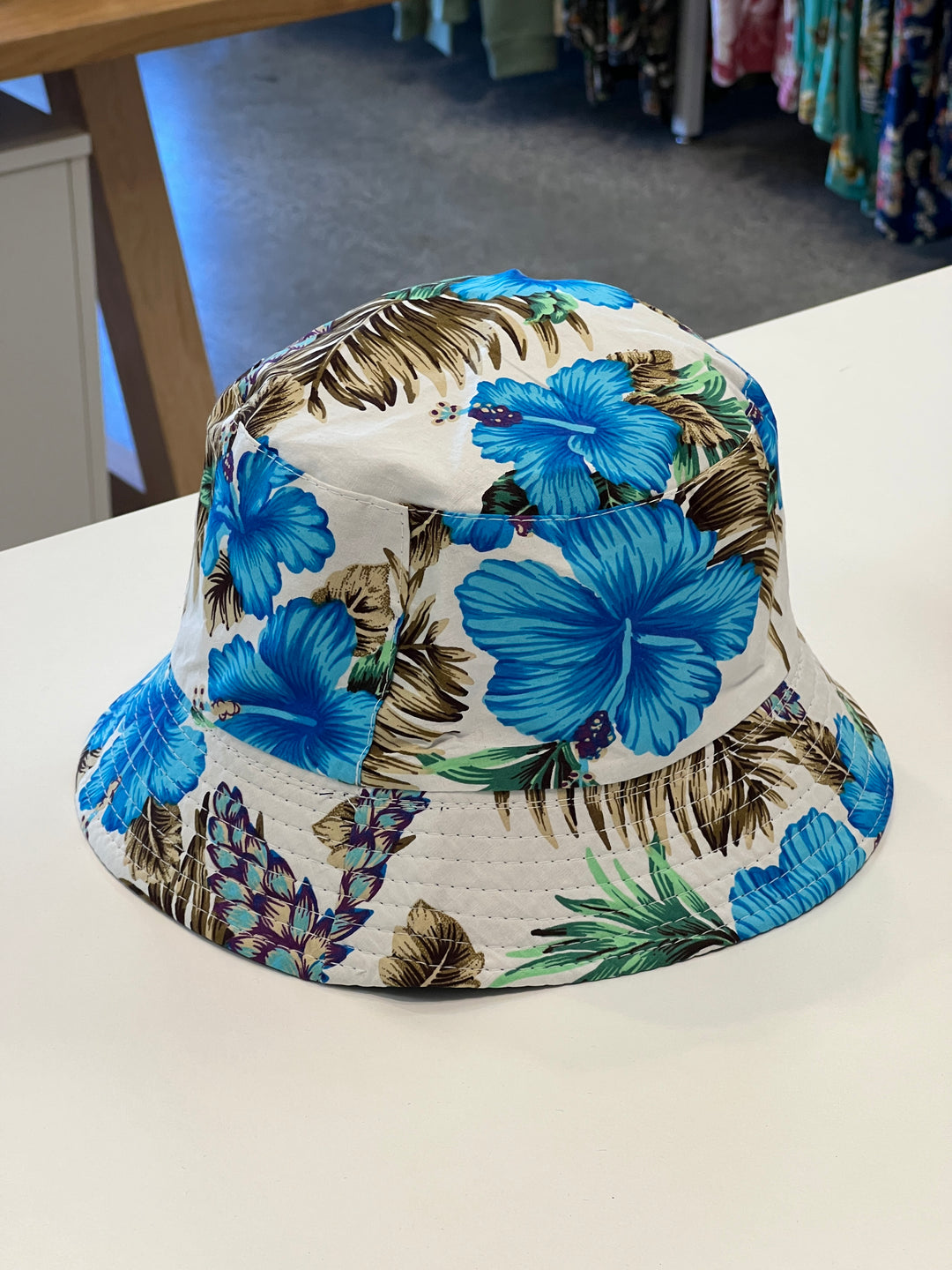 Blue Hibiscus Hawaiian Bucket Hat - Mount Longboards 